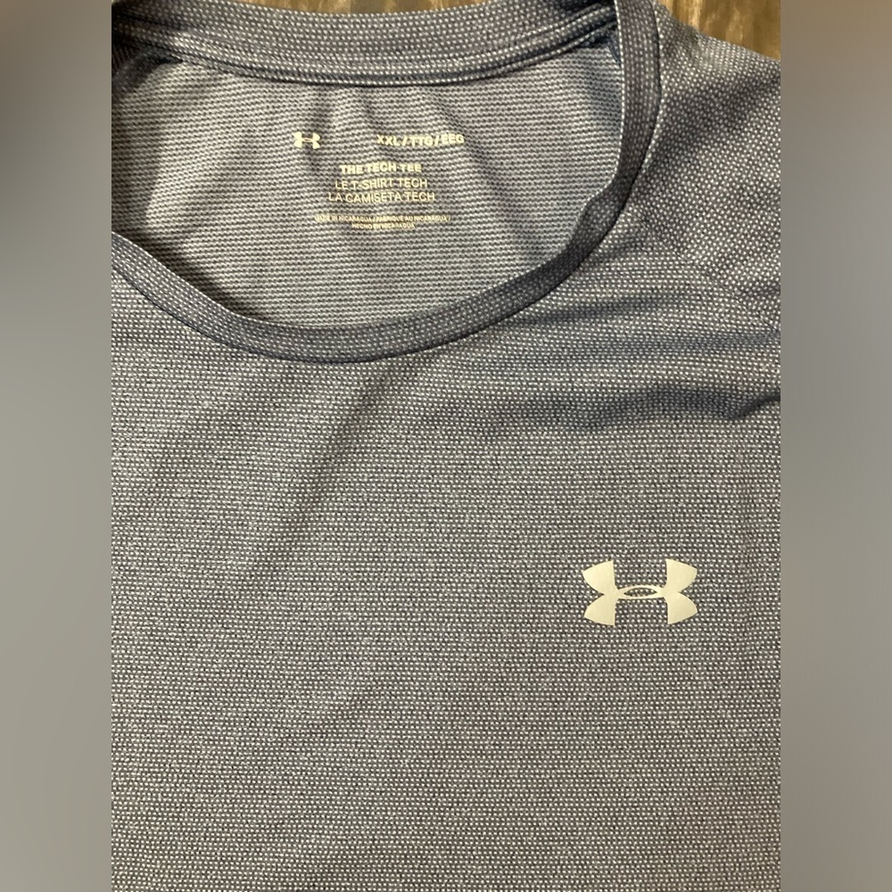 Under Armour XXL Gray TechTee Shirt